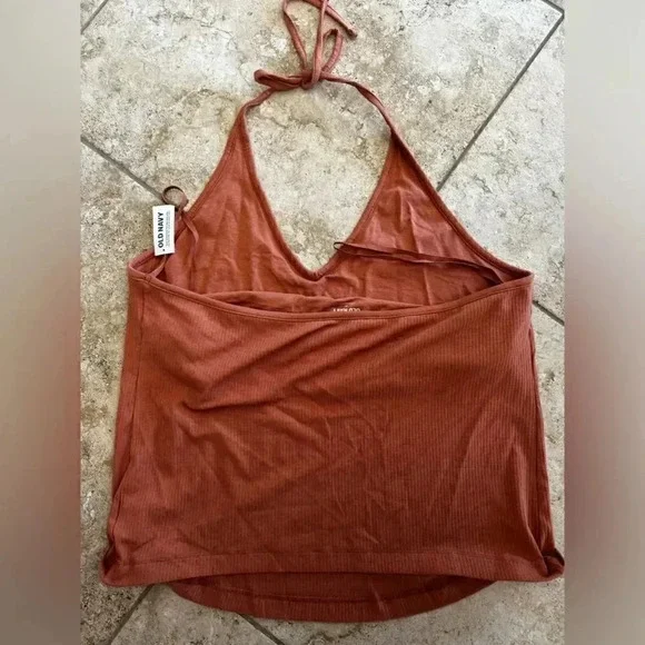 NWT halter top 3X / C35 - Picture 4 of 4